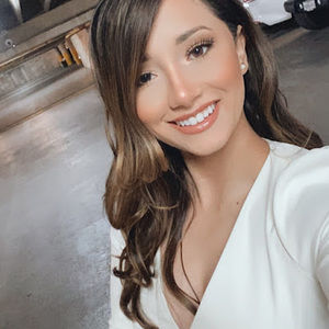 Meet your Posher, Marcela